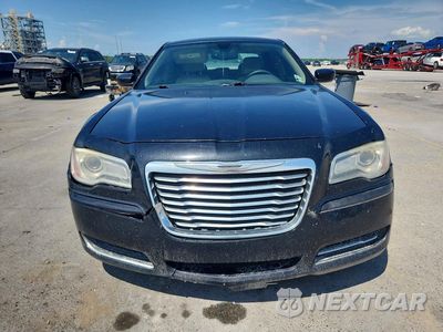 Piąte zdjęcie samochodu w środku: 2013 CHRYSLER 300 VIN:2C3CCAAGXDH723298 - miniatura