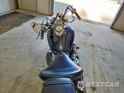 Zdjęcie 6 z 9 samochodu: 2001 YAMAHA XVS1100 VIN:JYAVP11E01A015574 - miniatura