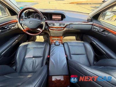 Zdjęcie 9 z 14 samochodu: 2012 MERCEDES-BENZ S 550 4MATIC VIN:WDDNG9EB5CA490925 - miniatura