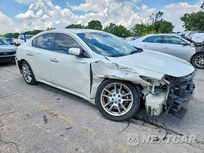 Czwarte zdjęcie samochodu z boku: 2010 NISSAN MAXIMA 3.5 S VIN:1N4AA5AP4AC855803 - miniatura