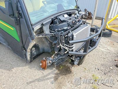 Zdjęcie 9 z 10 samochodu: 2020 JOHN DEERE GATOR UTILITY VEHICLE VIN:1M0835MDHLM031647 - miniatura