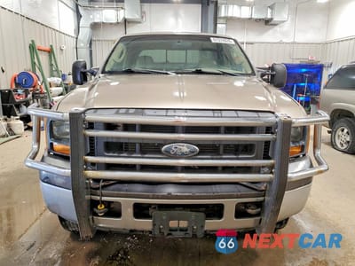 Piąte zdjęcie samochodu w środku: 2005 FORD F350 SRW SUPER DUTY VIN:1FTWW31P45EC34111 - miniatura