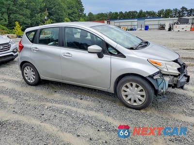 Czwarte zdjęcie samochodu z boku: 2016 NISSAN VERSA NOTE SV VIN:3N1CE2CP8GL404375 - miniatura