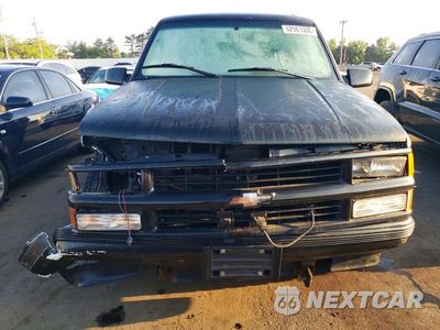 Piąte zdjęcie samochodu w środku: 1996 CHEVROLET TAHOE K1500 VIN:3GNEK18R7TG125190 - miniatura
