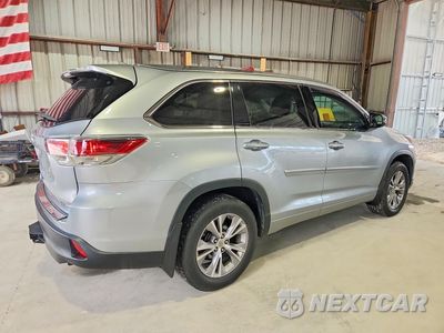 Trzecie zdjęcie samochodu z tyłu: 2015 TOYOTA HIGHLANDER XLE VIN:5TDJKRFH9FS176762 - miniatura