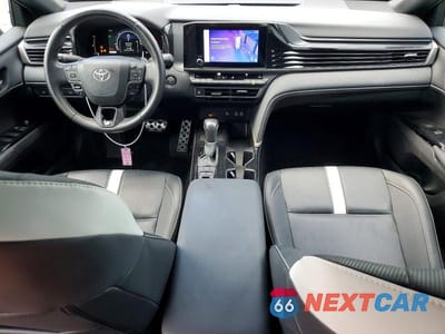 Zdjęcie 8 z 12 samochodu: 2025 TOYOTA CAMRY SE VIN:4T1DAACK9SU019784 - miniatura