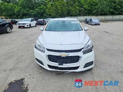 Piąte zdjęcie samochodu w środku: 2015 CHEVROLET MALIBU 1LT VIN:1G11C5SL1FU152914 - miniatura