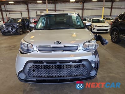 Piąte zdjęcie samochodu w środku: 2017 KIA SOUL BASE VIN:KNDJN2A23H7457809 - miniatura