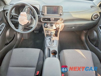 Zdjęcie 8 z 13 samochodu: 2019 HYUNDAI KONA SE VIN:KM8K12AA1KU286179 - miniatura