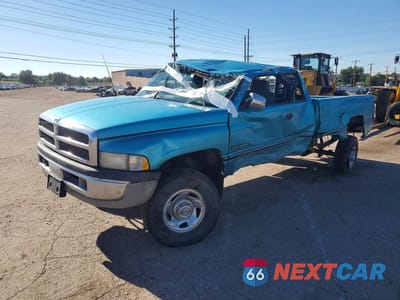 1996 DODGE RAM 2500 1B7KF23W6TJ138692 - główne zdjęcie licytacji z USA - miniatura