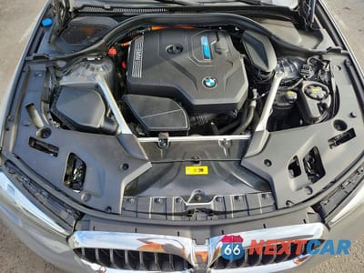 Zdjęcie 11 z 13 samochodu: 2021 BMW 530E VIN:WBA13AG05MCG79565 - miniatura