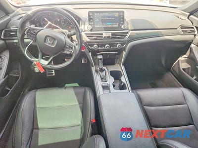 Zdjęcie 8 z 12 samochodu: 2019 HONDA ACCORD SPORT VIN:1HGCV1F39KA088034 - miniatura