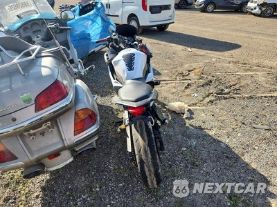 Czwarte zdjęcie samochodu z boku: 2012 YAMAHA FZ6 R VIN:JYARJ18E2CA008797 - miniatura