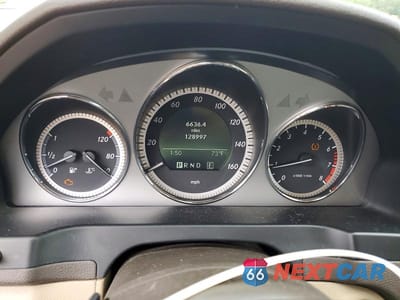 Zdjęcie 9 z 12 samochodu: 2011 MERCEDES-BENZ C 300 4MATIC VIN:WDDGF8BB6BR153156 - miniatura