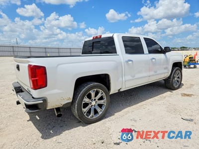 Trzecie zdjęcie samochodu z tyłu: 2018 CHEVROLET SILVERADO K1500 HIGH COUNTRY VIN:3GCUKTEJ3JG209633 - miniatura