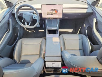 Zdjęcie 8 z 13 samochodu: 2026 TESLA MODEL Y VIN:7SAYGDED1TF445079 - miniatura