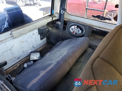 Zdjęcie 10 z 12 samochodu: 1994 JEEP WRANGLER / YJ S VIN:1J4FY19P3RP421489 - miniatura