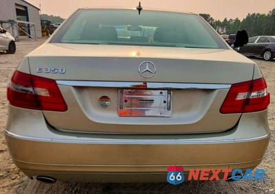 Zdjęcie 6 z 12 samochodu: 2010 MERCEDES-BENZ E 350 VIN:WDDHF5GB5AA066468 - miniatura