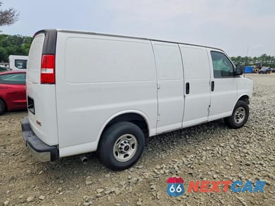 Trzecie zdjęcie samochodu z tyłu: 2022 GMC SAVANA G2500 VIN:1GTW7AF78N1240379 - miniatura