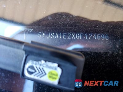 Zdjęcie 12 z 12 samochodu: 2016 TESLA MODEL S VIN:5YJSA1E2XGF124696 - miniatura