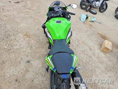 Zdjęcie 6 z 9 samochodu: 2025 KAWASAKI ZX636 K VIN:JKBZXJK10SA011632 - miniatura