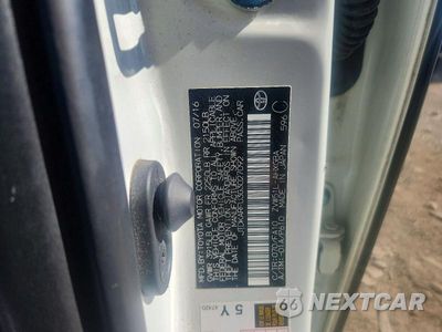 Zdjęcie 12 z 12 samochodu: 2016 TOYOTA PRIUS THREE VIN:JTDKARFU3G3027092 - miniatura