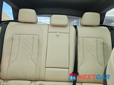 Zdjęcie 10 z 13 samochodu: 2025 BMW X3 M50 VIN:5UX73GP04S9Y52773 - miniatura