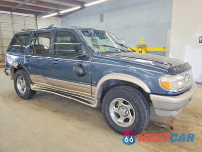 Czwarte zdjęcie samochodu z boku: 1998 FORD EXPLORER VIN:1FMZU35PXWUA48458 - miniatura