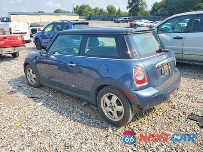 Drugie zdjęcie samochodu z przodu: 2011 MINI COOPER VIN:WMWSU3C59BT096232 - miniatura