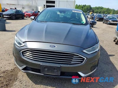 Piąte zdjęcie samochodu w środku: 2020 FORD FUSION SEL VIN:3FA6P0CDXLR137171 - miniatura