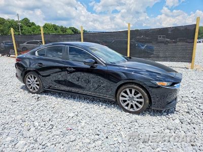 Czwarte zdjęcie samochodu z boku: 2021 MAZDA 3 SELECT VIN:JM1BPBBL9M1343168 - miniatura