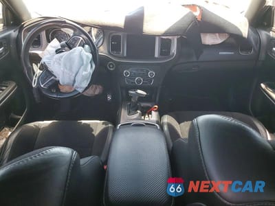 Zdjęcie 8 z 13 samochodu: 2019 DODGE CHARGER SCAT PACK VIN:2C3CDXGJ6KH665111 - miniatura