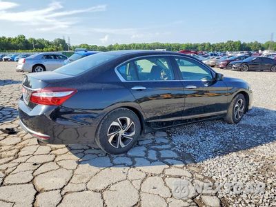 Trzecie zdjęcie samochodu z tyłu: 2017 HONDA ACCORD LX VIN:1HGCR2F33HA001781 - miniatura