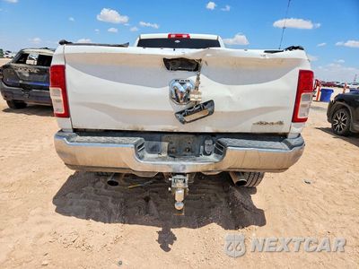 Zdjęcie 6 z 12 samochodu: 2019 RAM 2500 TRADESMAN VIN:3C6UR5HJ3KG652473 - miniatura