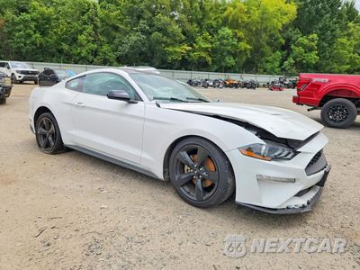 Czwarte zdjęcie samochodu z boku: 2021 FORD MUSTANG VIN:1FA6P8TH1M5104551 - miniatura