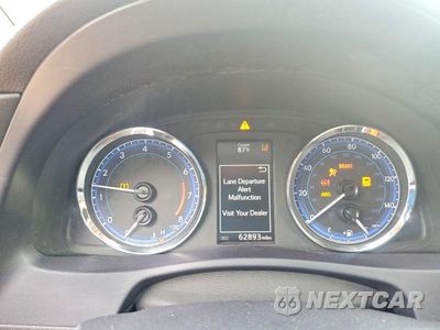 Zdjęcie 9 z 12 samochodu: 2019 TOYOTA COROLLA SE VIN:5YFBURHE4KP920272 - miniatura