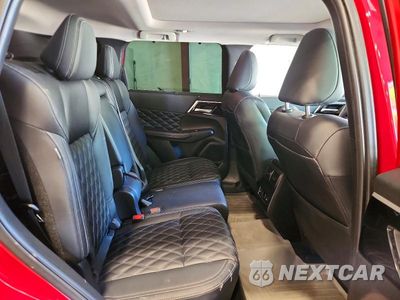 Zdjęcie 11 z 14 samochodu: 2023 MITSUBISHI OUTLANDER SEL VIN:JA4J3VA85PZ051488 - miniatura
