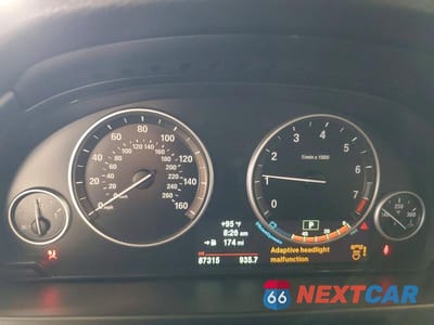 Zdjęcie 9 z 12 samochodu: 2014 BMW X5 SDRIVE35I VIN:5UXKR2C53E0C00459 - miniatura