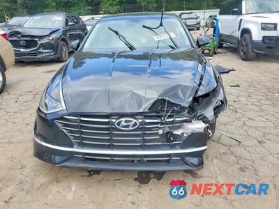 Piąte zdjęcie samochodu w środku: 2023 HYUNDAI SONATA SE VIN:KMHL24JA6PA296714 - miniatura