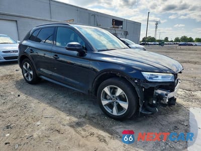 Czwarte zdjęcie samochodu z boku: 2020 AUDI Q5 PREMIUM VIN:WA1ANAFYXL2118701 - miniatura