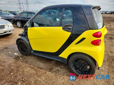 Drugie zdjęcie samochodu z przodu: 2013 SMART FORTWO PURE VIN:WMEEJ3BA4DK656885 - miniatura