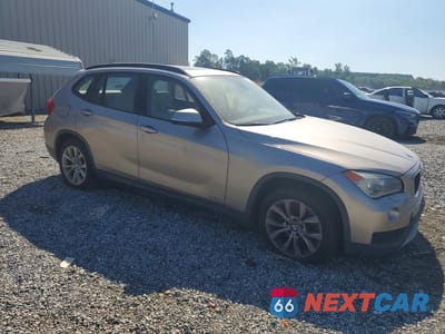 Czwarte zdjęcie samochodu z boku: 2013 BMW X1 XDRIVE28I VIN:WBAVL1C57DVR91228 - miniatura