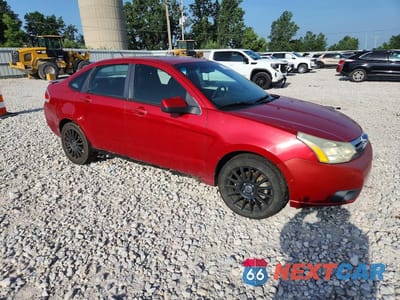 Czwarte zdjęcie samochodu z boku: 2009 FORD FOCUS SES VIN:1FAHP36N09W261597 - miniatura