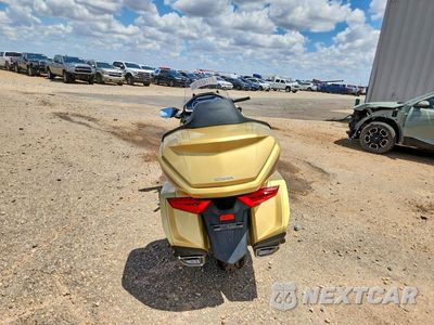 Czwarte zdjęcie samochodu z boku: 2025 HONDA GL1800 D VIN:JH2SC7959SK701416 - miniatura