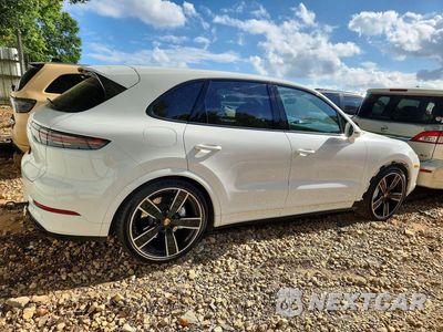 Trzecie zdjęcie samochodu z tyłu: 2021 PORSCHE CAYENNE TURBO VIN:WP1AF2AYXMDA36567 - miniatura