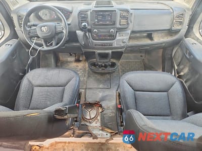 Zdjęcie 8 z 13 samochodu: 2023 RAM PROMASTER - DELIVERY VAN VIN:3C6LRVDG9PE606011 - miniatura