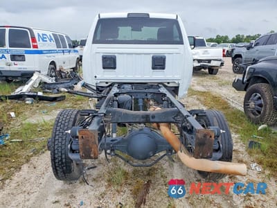 Zdjęcie 6 z 13 samochodu: 2023 RAM 4500 VIN:3C7WRKAL0PG522852 - miniatura