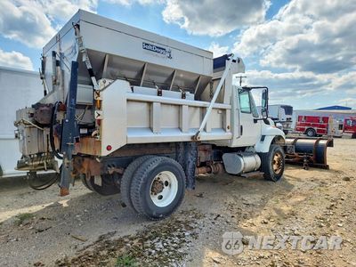 Trzecie zdjęcie samochodu z tyłu: 2016 INTERNATIONAL 7400 SPREADER TRUCK VIN:1HTWDAAR7GH746056 - miniatura