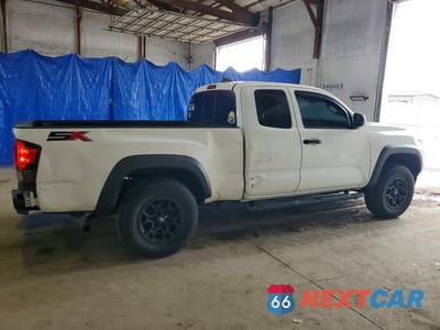 Trzecie zdjęcie samochodu z tyłu: 2022 TOYOTA TACOMA SR V6 VIN:3TYRZ5CN0NT024292 - miniatura