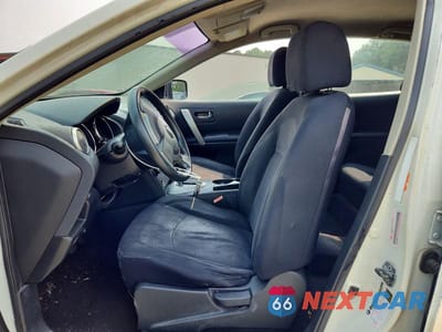Zdjęcie 7 z 14 samochodu: 2008 NISSAN ROGUE S/SL VIN:JN8AS58T18W022600 - miniatura